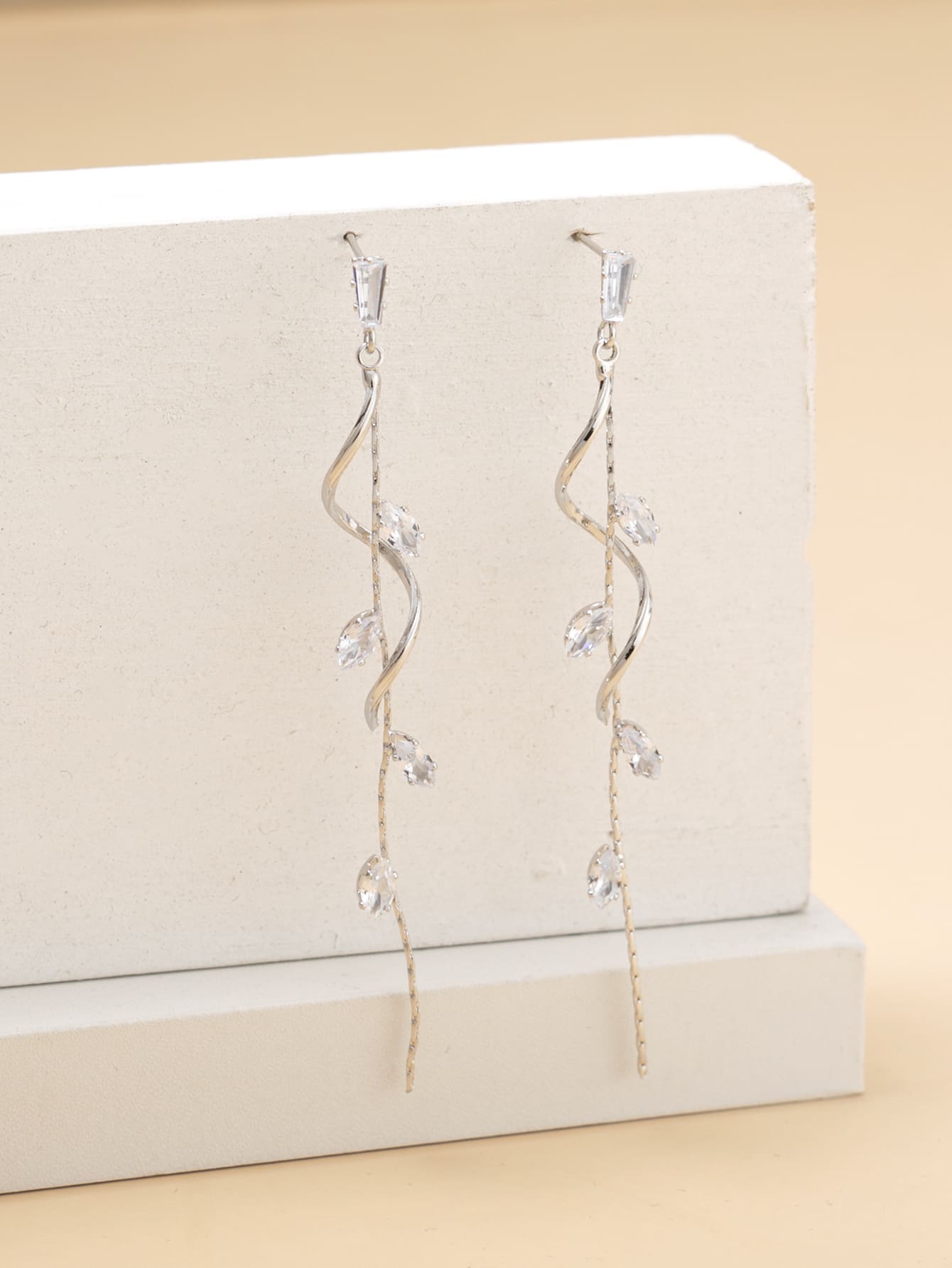 Renae Teardrop Earrings