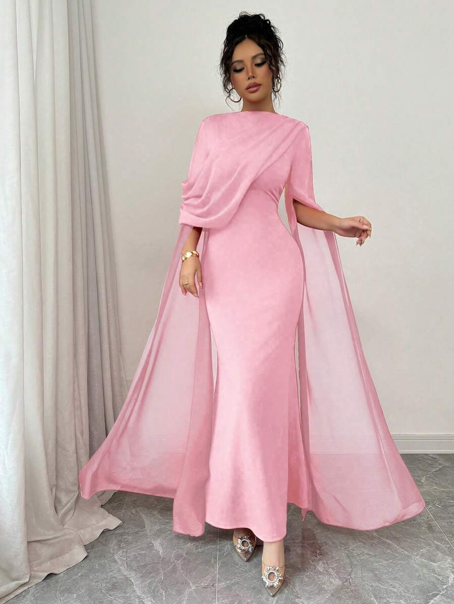 Rafaela Queen Dress