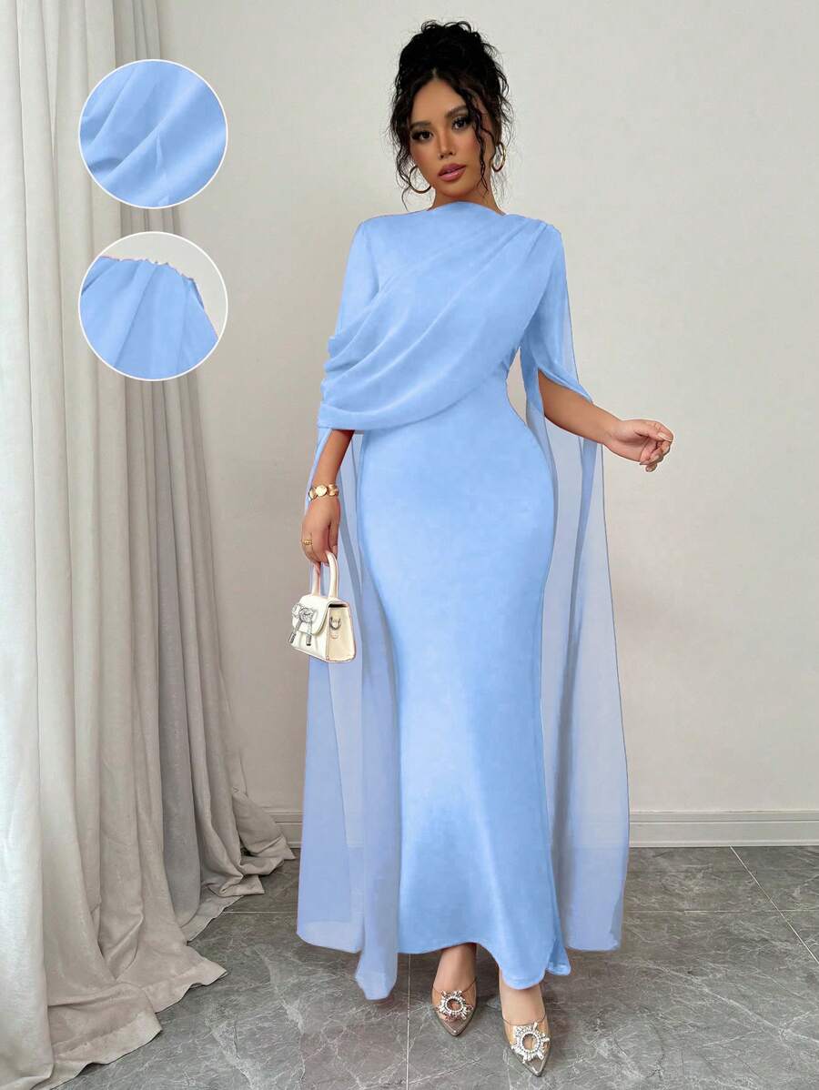Rafaela Queen Dress