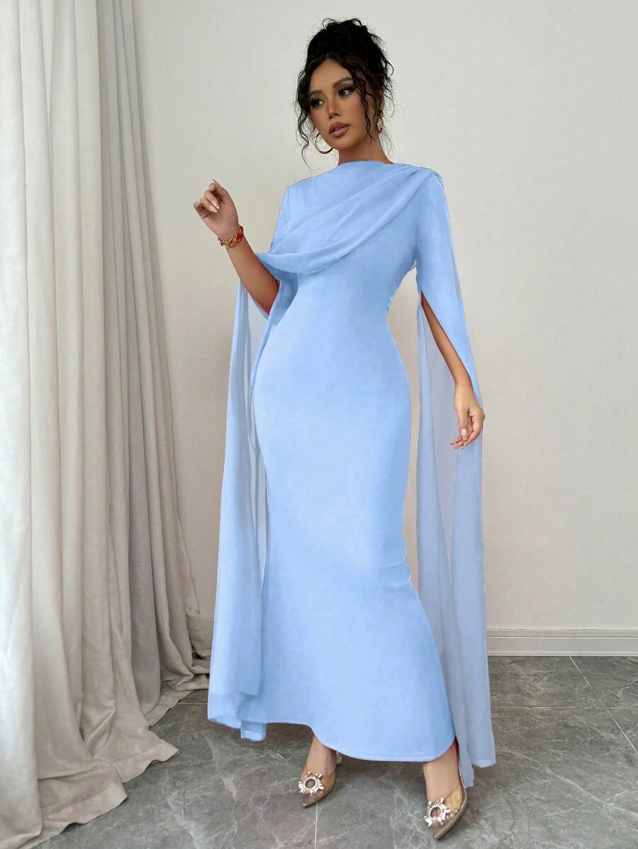 Rafaela Queen Dress