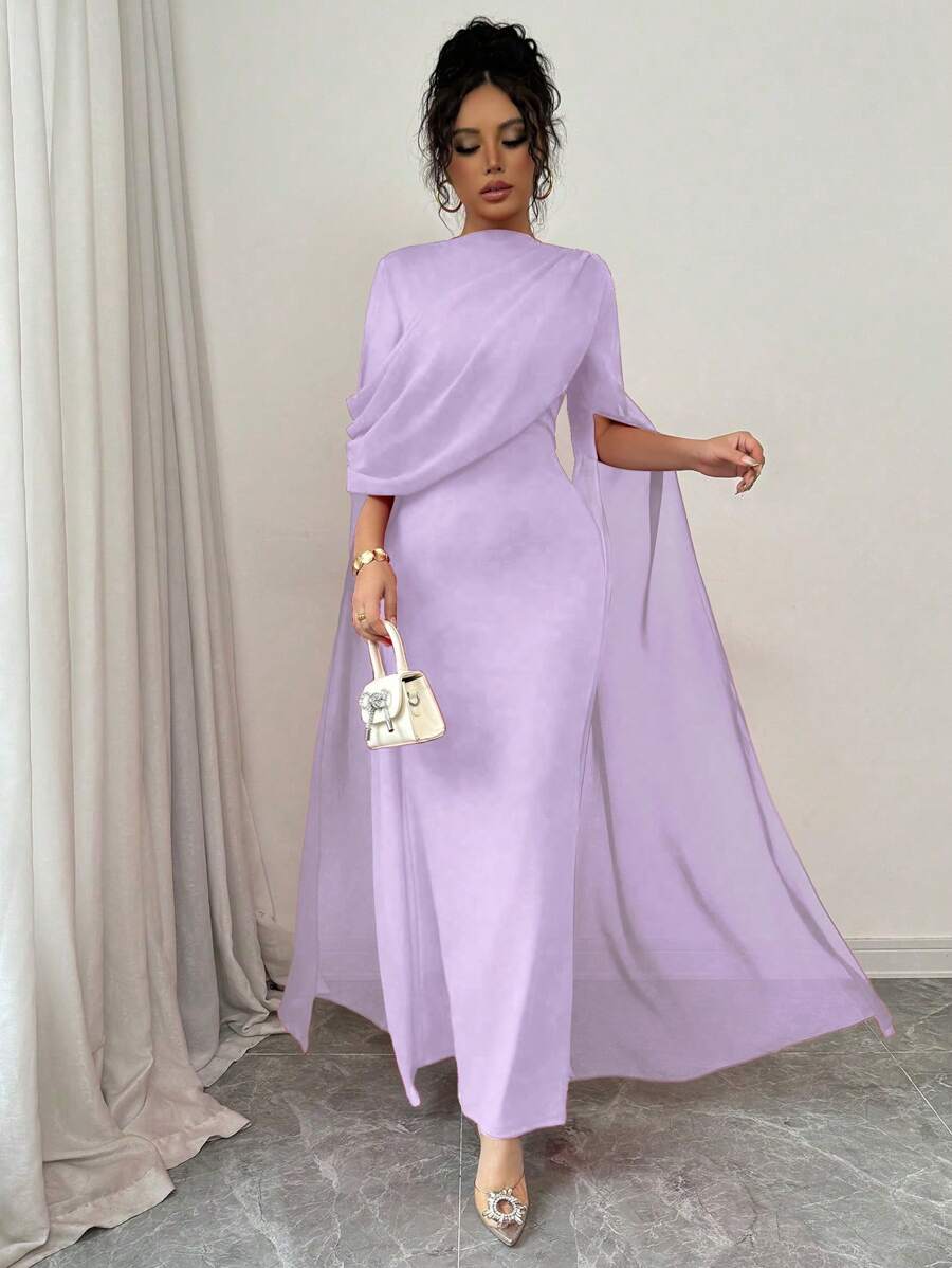 Rafaela Queen Dress