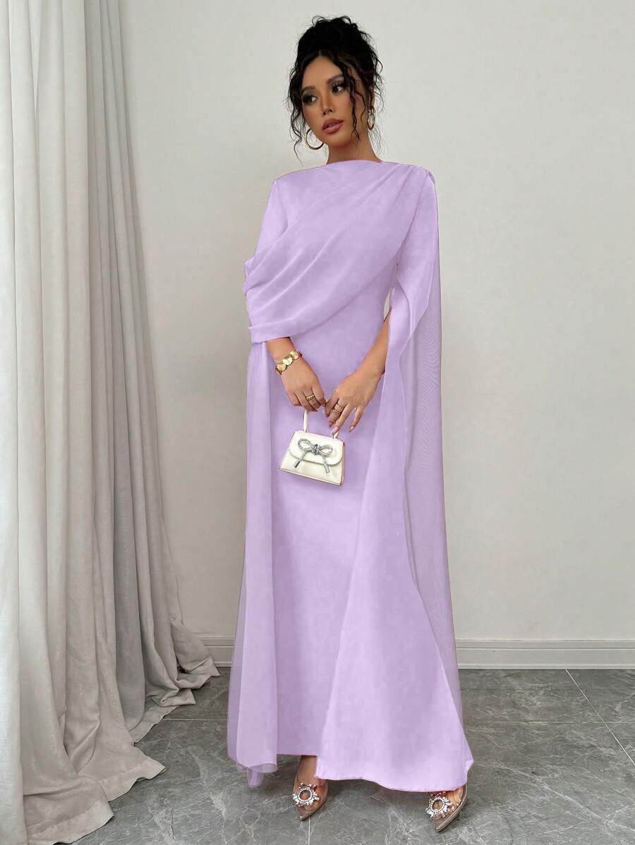 Rafaela Queen Dress