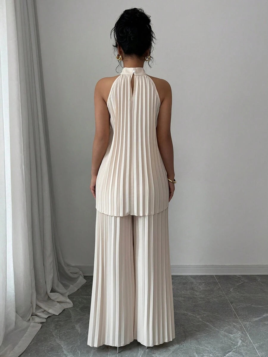 Dona Pleated Set