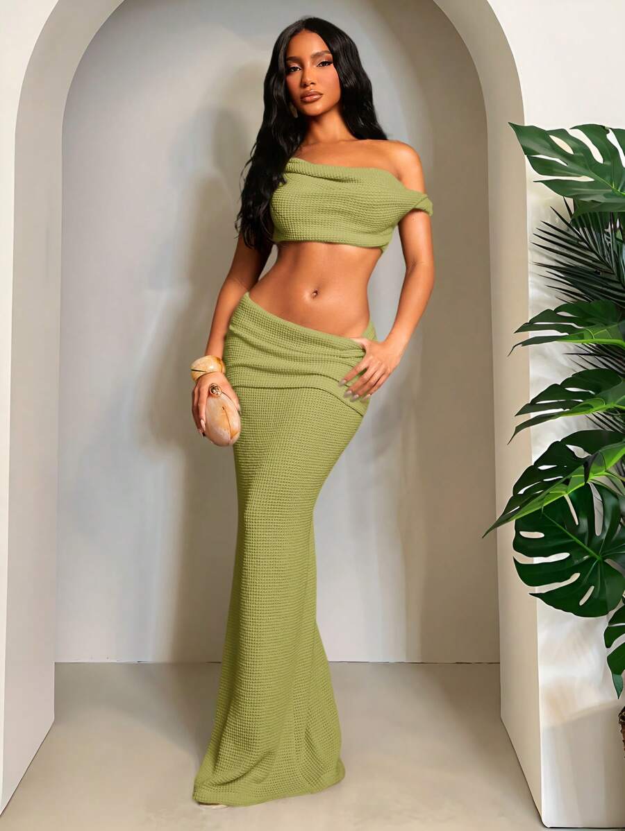 Kaleena Bombshell Skirt Set