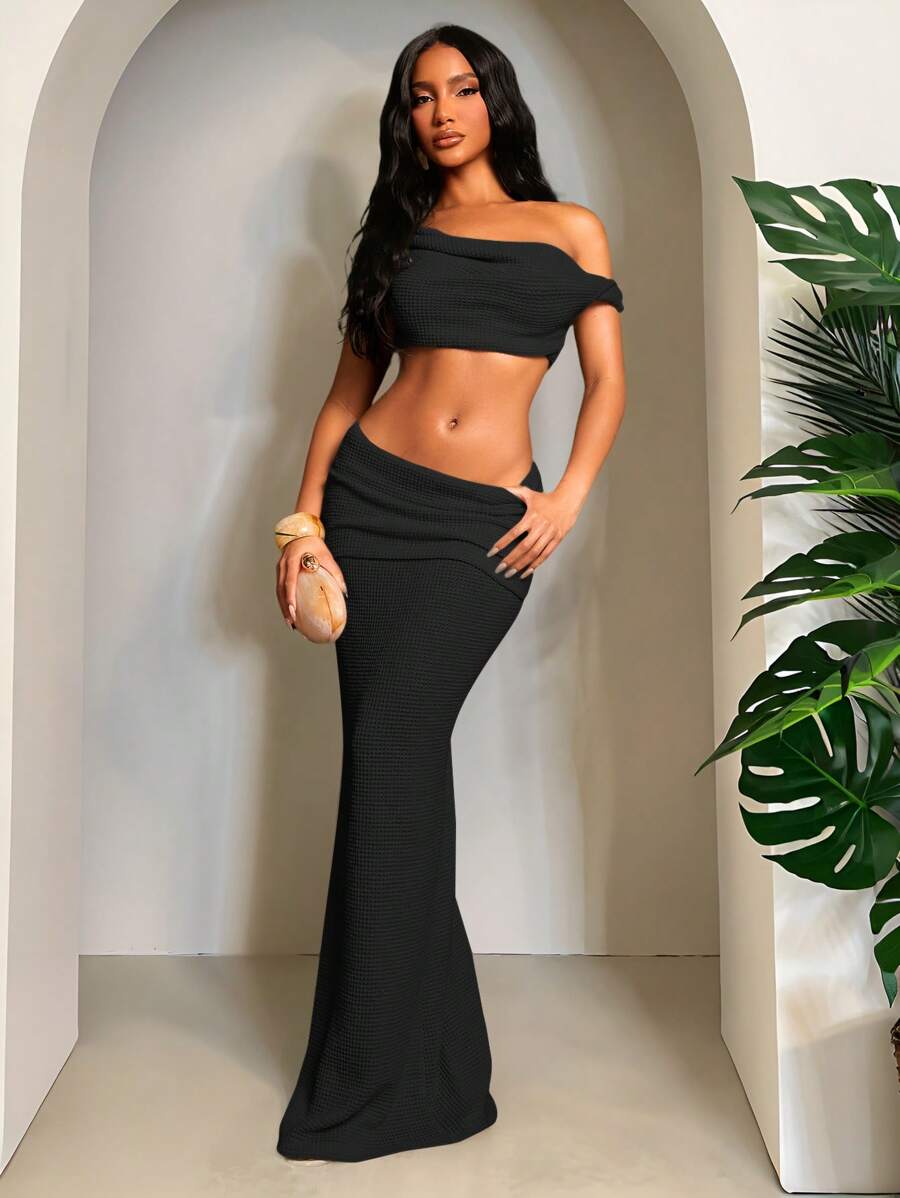 Kaleena Bombshell Skirt Set