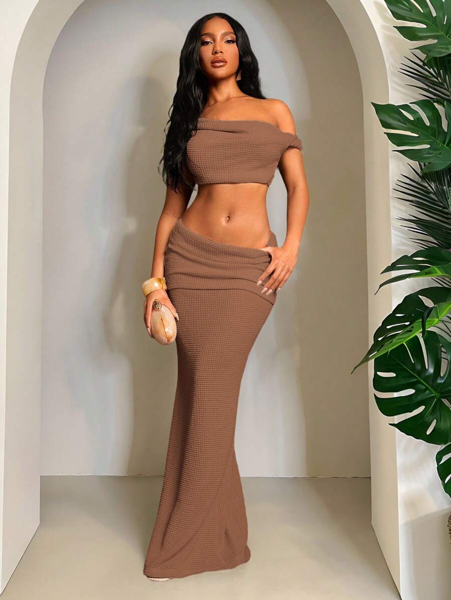 Kaleena Bombshell Skirt Set