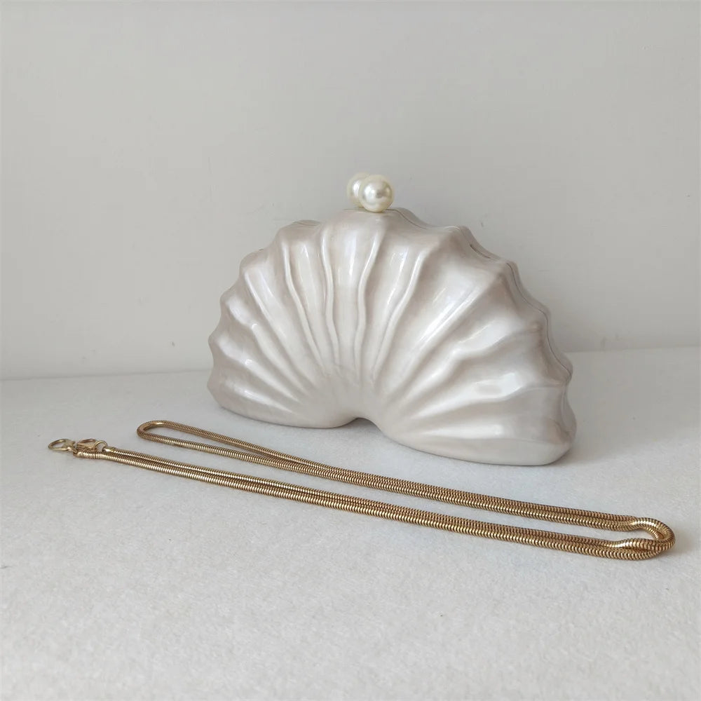Half Shell Purse