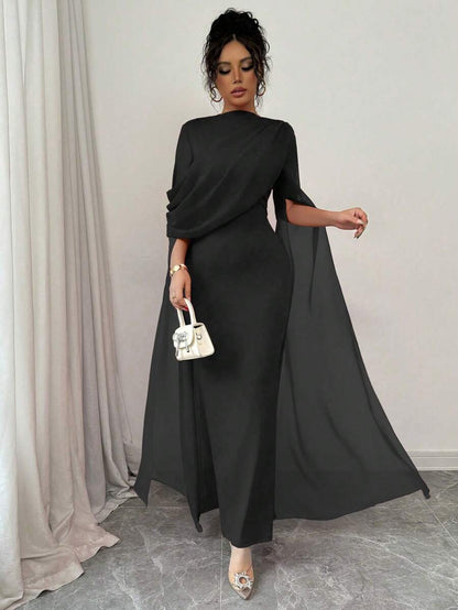 Rafaela Queen Dress