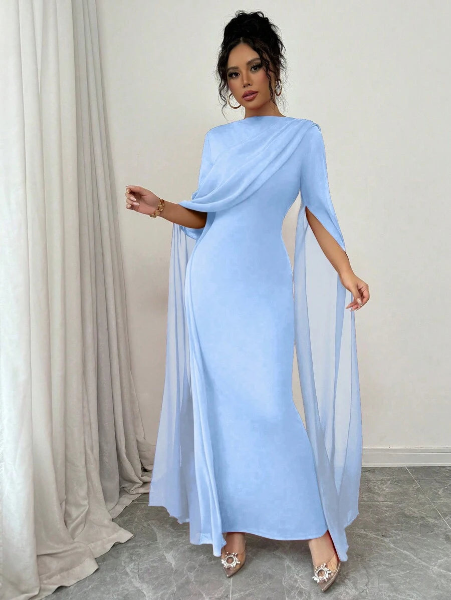 Rafaela Queen Dress
