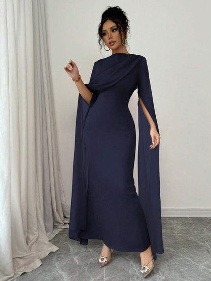 Rafaela Queen Dress