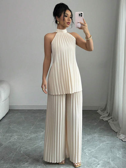 Dona Pleated Set