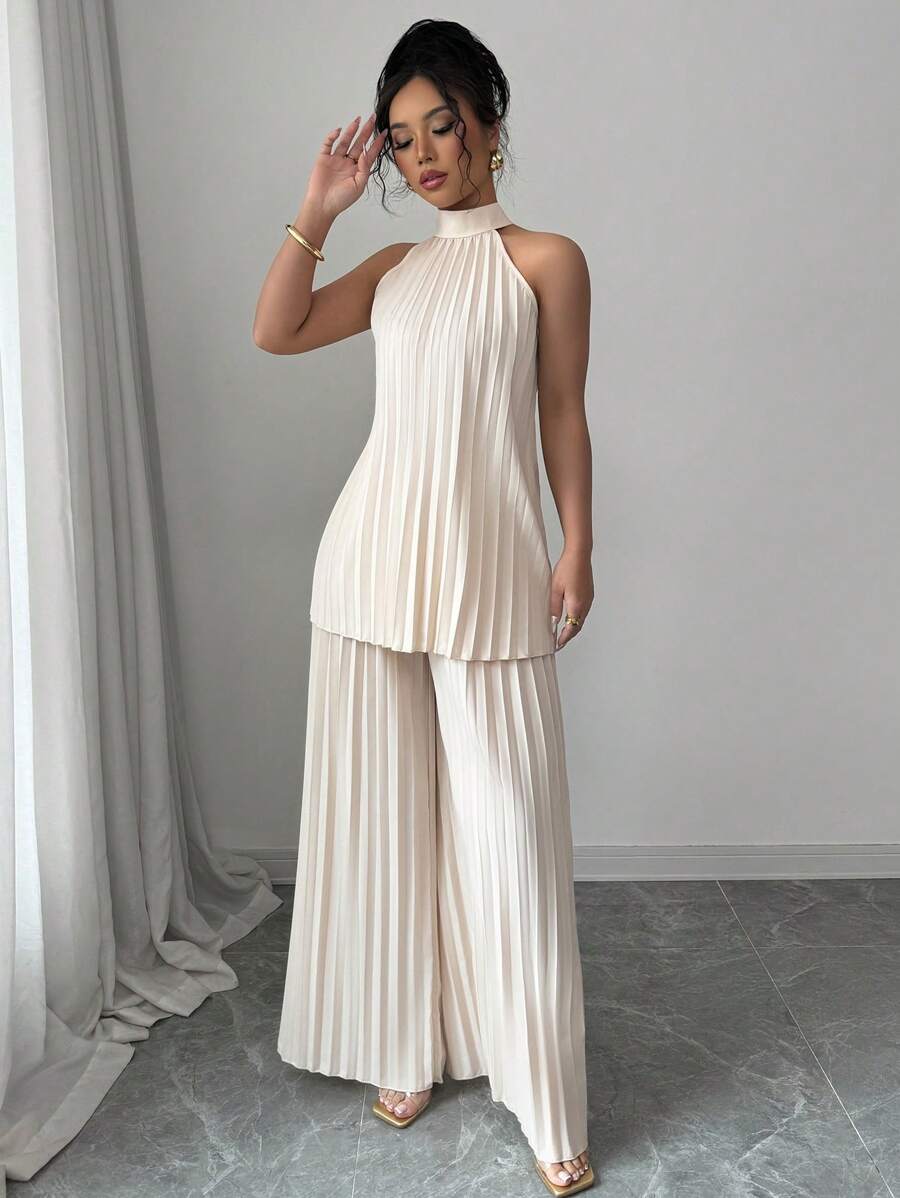 Dona Pleated Set