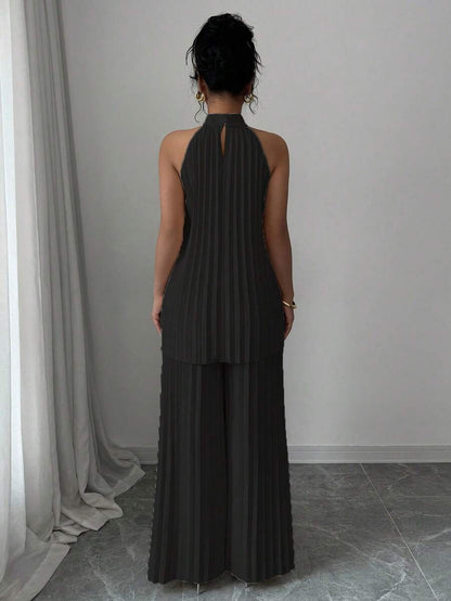 Dona Pleated Set