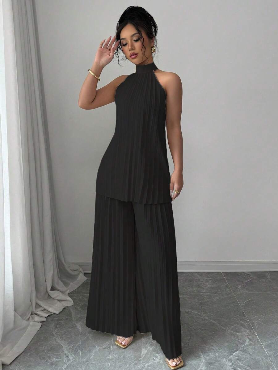 Dona Pleated Set