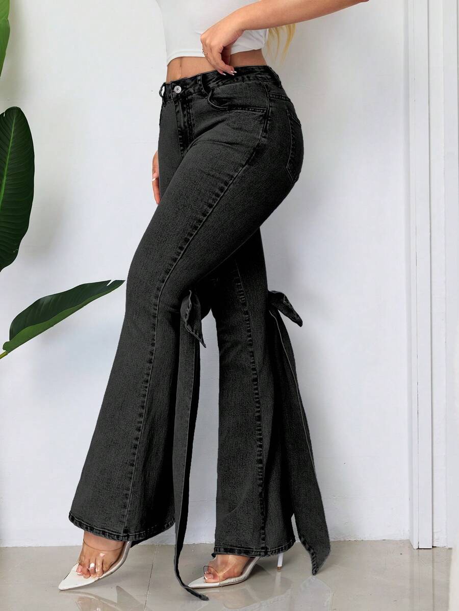 Elara Flare Jeans