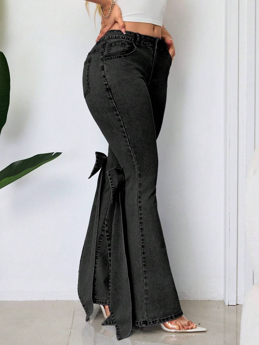 Elara Flare Jeans