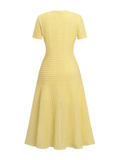 Azeen Short-Sleeve Dress