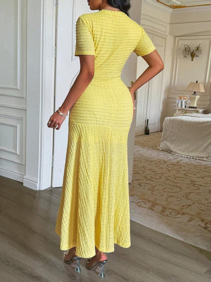 Azeen Short-Sleeve Dress